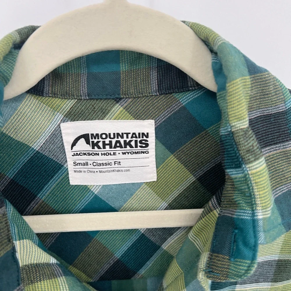 Mountain Khakis street flannel button down shirt